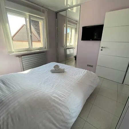 Chez Florence Apartment